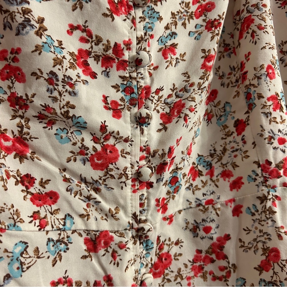 Floral Print Square Neck Top - Picture 6 of 9